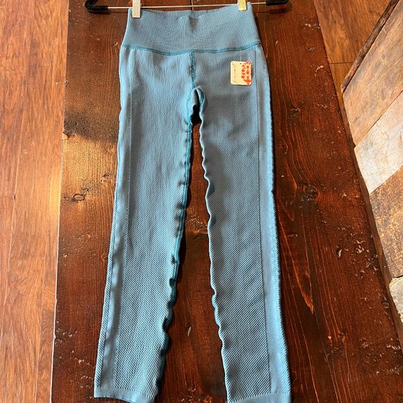 FP Movement Free Throw Leggings Coastline and Mexican Sage - Picture 1 of 7